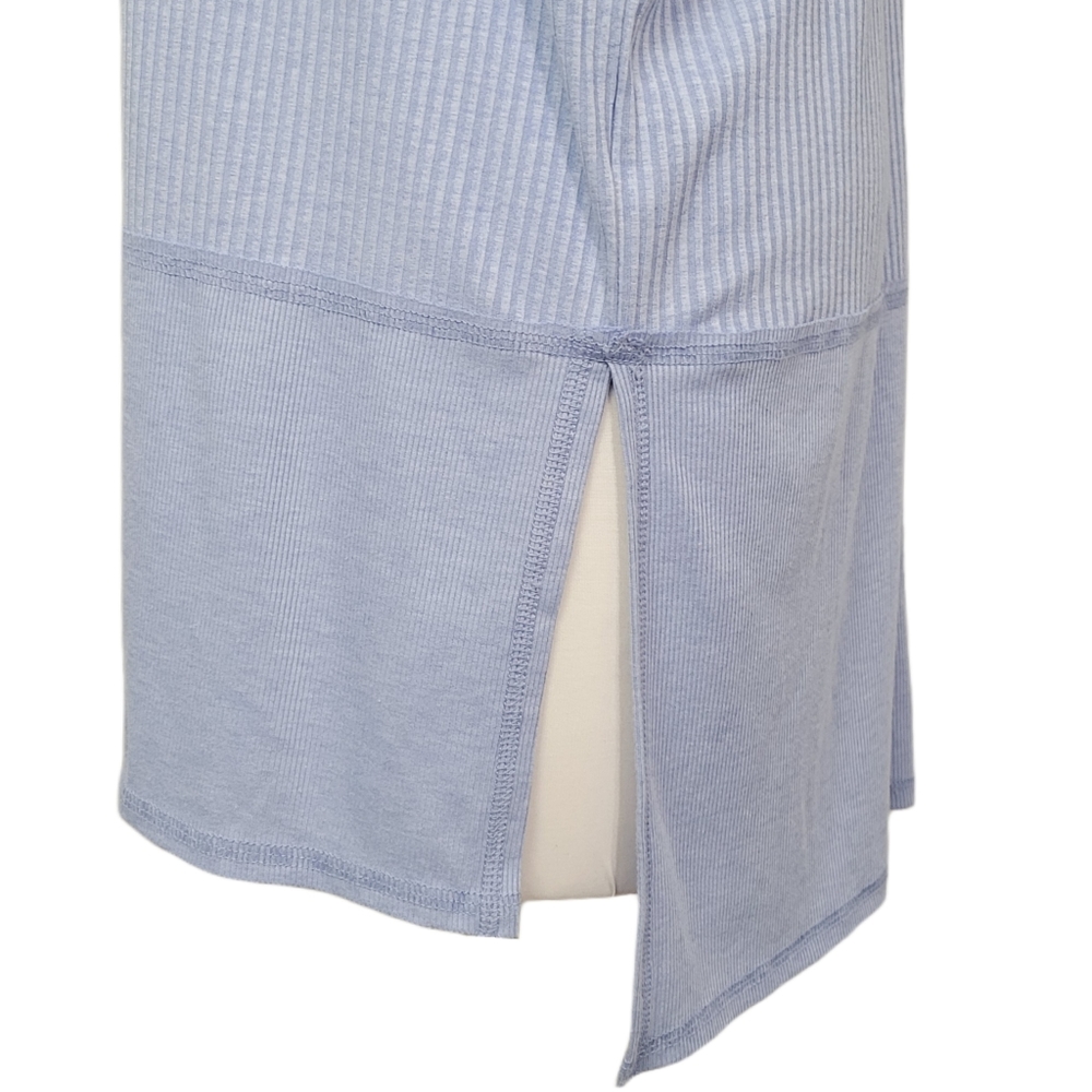 American Eagle Oversized Split Hem Top - image 5